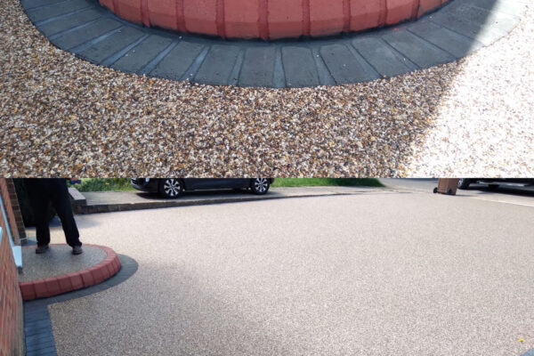 1412D3B2-C4F6-4651-B8F3-8A1AD079D6A5