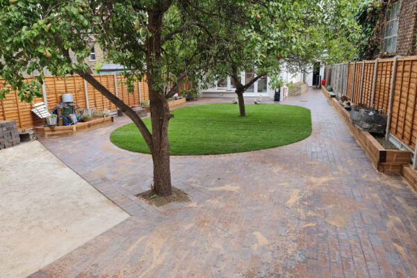 6f147d75-7109-4ac6-9b6a-476df4b0150c