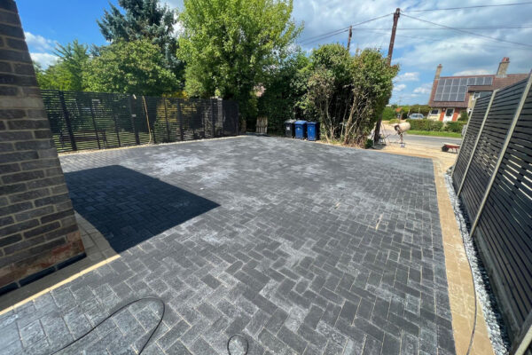 PRO-SCAPES_IMG_WEB_1920_BLOCK-PAVING-1 (16)