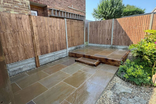 PRO-SCAPES-FENCING-2